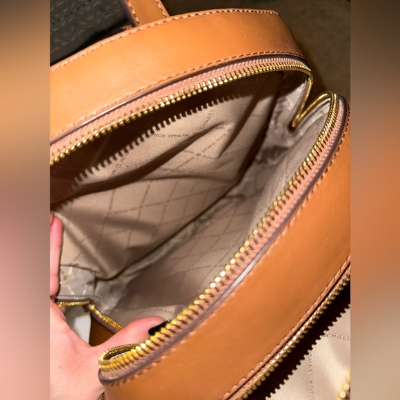 Michael Kors Backpack & wallet bundle - Picture 4 of 6